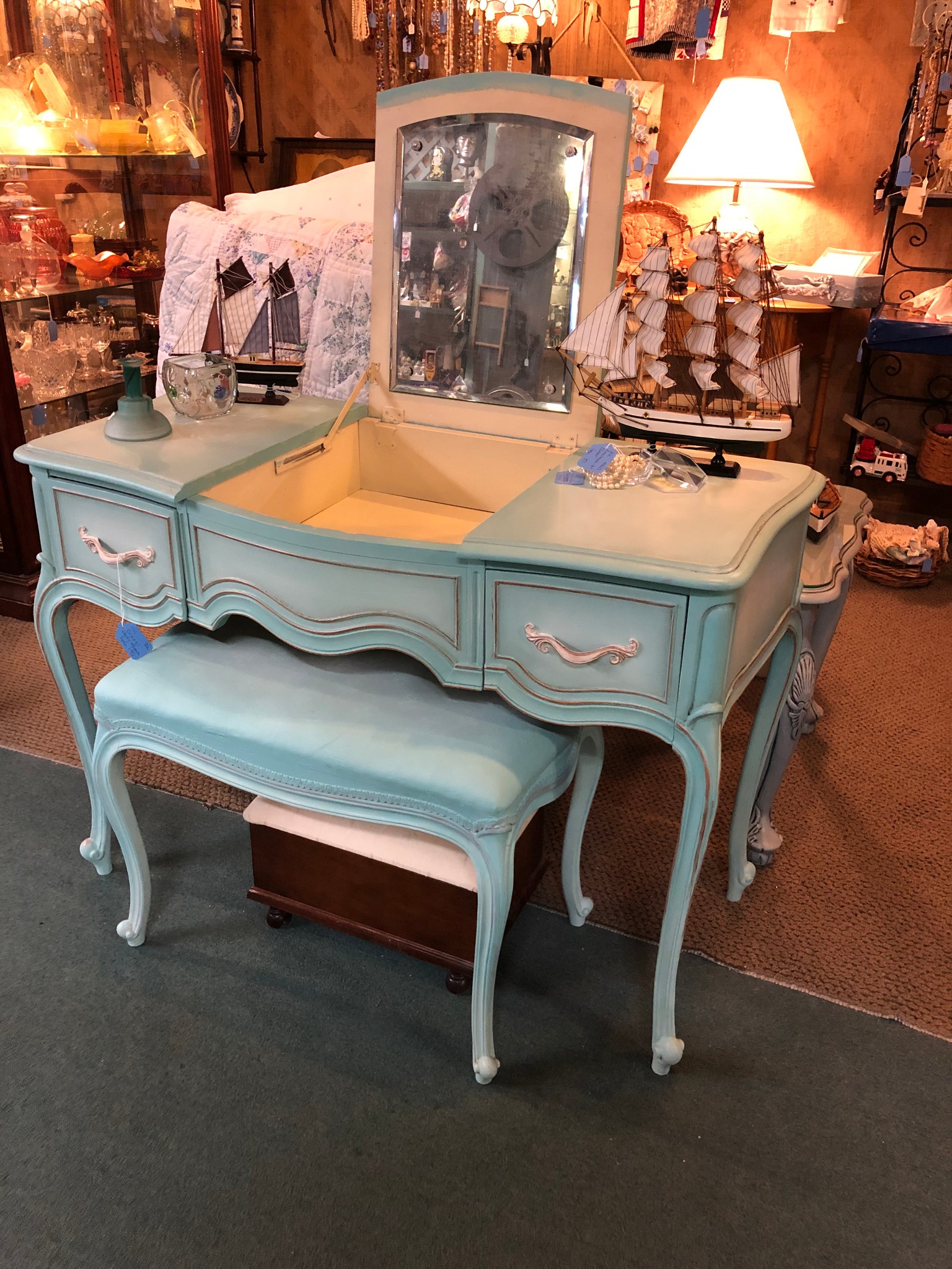 Scranberry Snapshots - Scranberry Coop Receives 2022 Best of Andover Award! - Scranberry Coop - Vintage Store - Antiques, Collectibles, & More